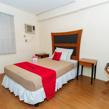 Reddoorz @ Amorsolo Makati San Pedro Makati Eksteriør billede