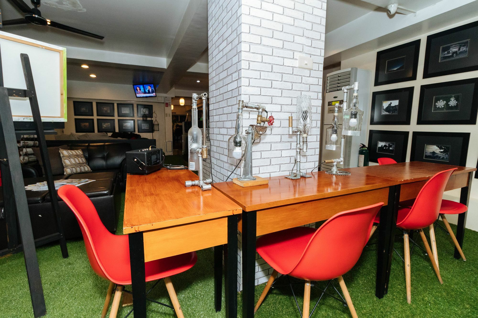 Reddoorz @ Amorsolo Makati San Pedro Makati Eksteriør billede